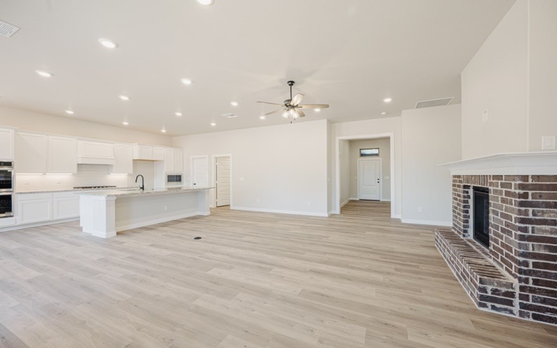 420 Trailblazer Ln, Odessa, TX 79765, 4 Bedrooms Bedrooms, ,3 BathroomsBathrooms,Residential,For Sale,420 Trailblazer Ln,0,163124