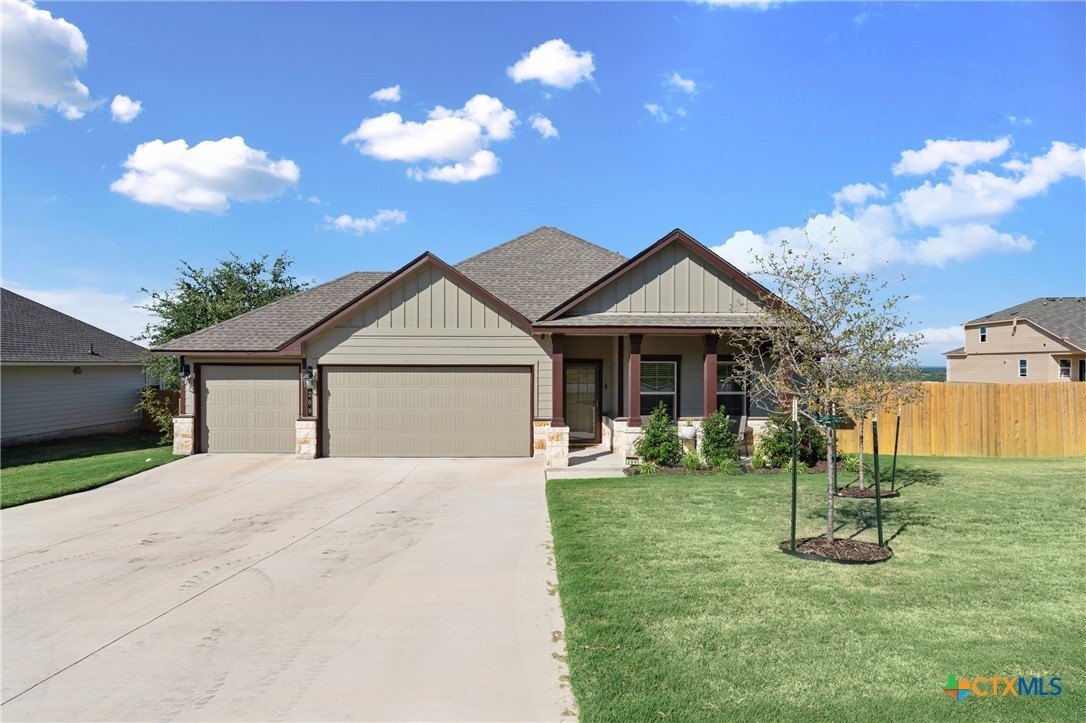 209 Bobby Lou Lane, Copperas Cove, TX 76522, 3 Bedrooms Bedrooms, ,2 BathroomsBathrooms,Residential,For Sale,209 Bobby Lou Lane,0,593047