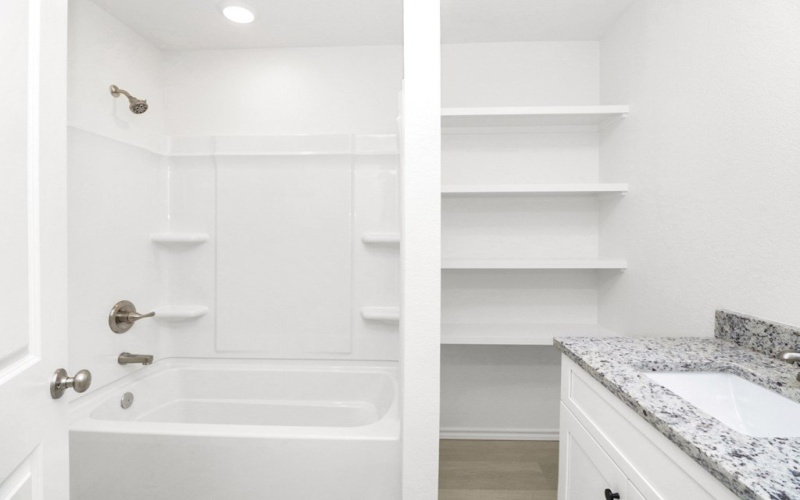 804 Bella Bvd, Coleman, TX 76834, 3 Bedrooms Bedrooms, ,2 BathroomsBathrooms,Residential,For Sale,804 Bella Bvd,0,50085425