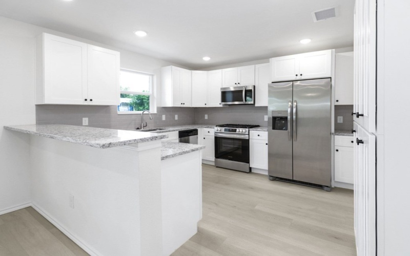 804 Bella Bvd, Coleman, TX 76834, 3 Bedrooms Bedrooms, ,2 BathroomsBathrooms,Residential,For Sale,804 Bella Bvd,0,50085425