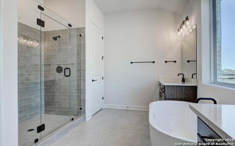 12915 Spur Hollow, Schertz, TX 78108, 3 Bedrooms Bedrooms, ,2 BathroomsBathrooms,Residential,For Sale,12915 Spur Hollow,0,1873428
