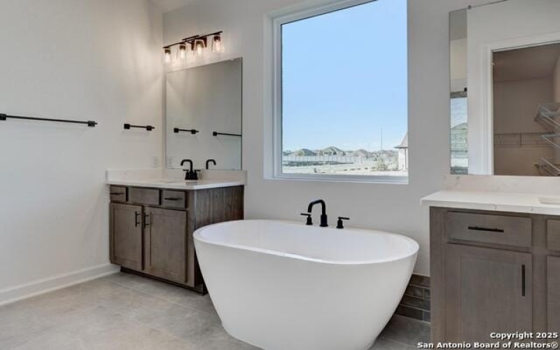 12915 Spur Hollow, Schertz, TX 78108, 3 Bedrooms Bedrooms, ,2 BathroomsBathrooms,Residential,For Sale,12915 Spur Hollow,0,1873428