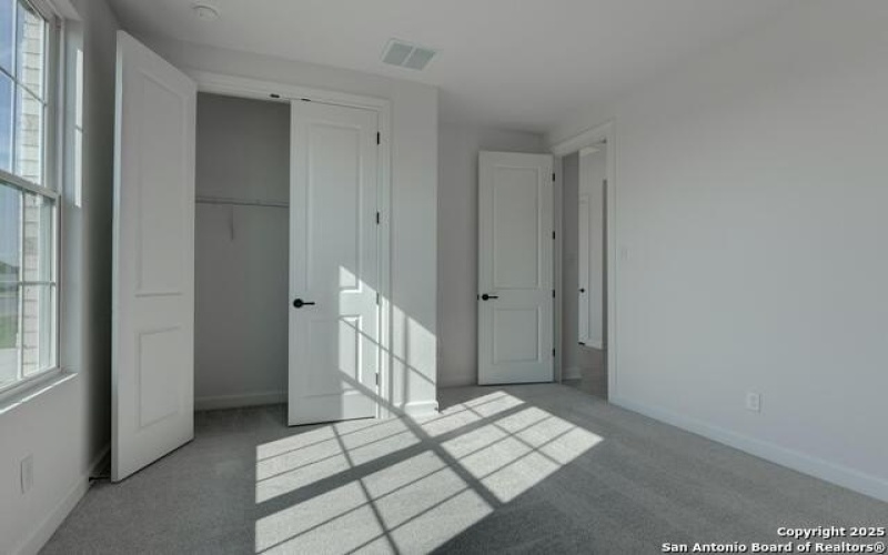 12915 Spur Hollow, Schertz, TX 78108, 3 Bedrooms Bedrooms, ,2 BathroomsBathrooms,Residential,For Sale,12915 Spur Hollow,0,1873428
