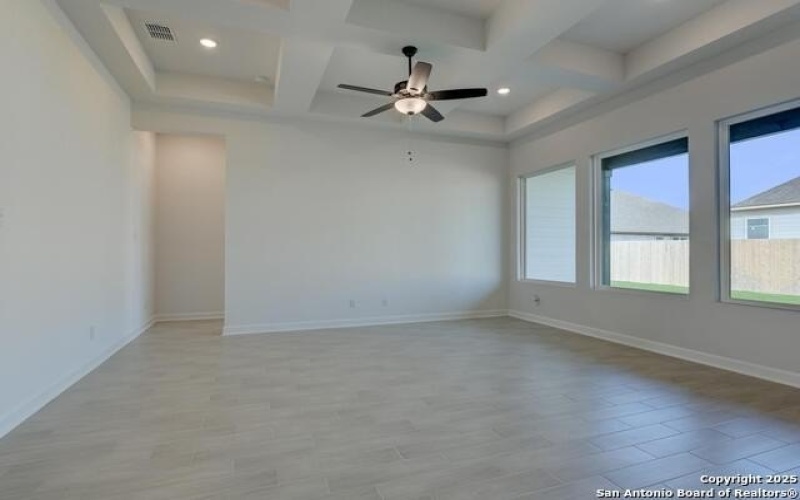 12915 Spur Hollow, Schertz, TX 78108, 3 Bedrooms Bedrooms, ,2 BathroomsBathrooms,Residential,For Sale,12915 Spur Hollow,0,1873428