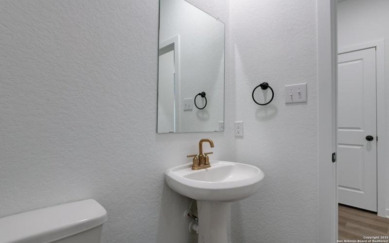 182 Peeps Ct., Adkins, TX 78101, 4 Bedrooms Bedrooms, ,2 BathroomsBathrooms,Residential,For Sale,182 Peeps Ct.,0,1908991