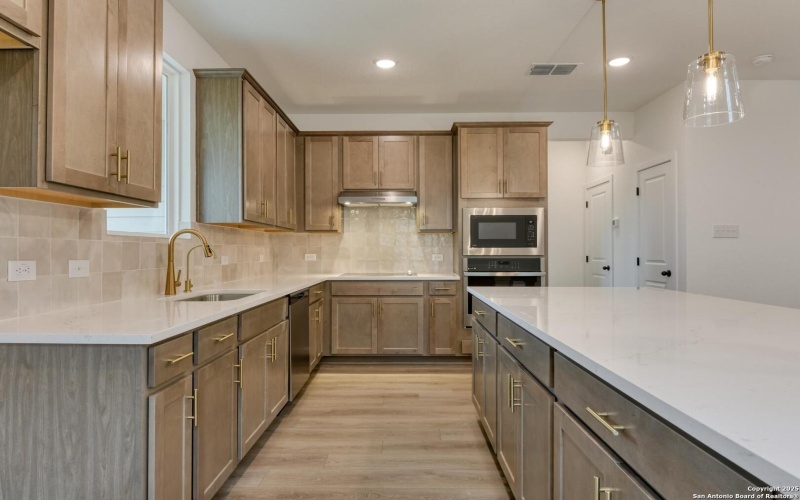 182 Peeps Ct., Adkins, TX 78101, 4 Bedrooms Bedrooms, ,2 BathroomsBathrooms,Residential,For Sale,182 Peeps Ct.,0,1908991