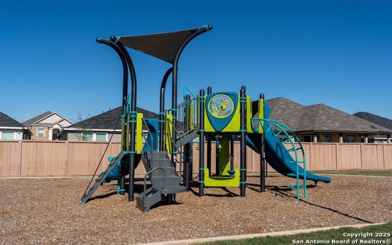 9418 BIRCH BARK BEND, San Antonio, TX 78221, 3 Bedrooms Bedrooms, ,2 BathroomsBathrooms,Residential,For Sale,9418 BIRCH BARK BEND,0,1909003