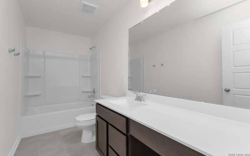 9422 BIRCH BARK BEND, San Antonio, TX 78221, 3 Habitaciones Habitaciones , ,2 BañosBaños,Residential,En Venta,9422 BIRCH BARK BEND,0,1909012