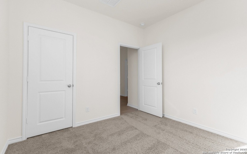 9427 LOCHRIDGE PIKE, Converse, TX 78109, 3 Bedrooms Bedrooms, ,2 BathroomsBathrooms,Residential,For Sale,9427 LOCHRIDGE PIKE,0,1909034