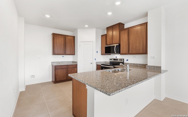 5006 KAYAK COVE, Elmendorf, TX 78112, 3 Bedrooms Bedrooms, ,2 BathroomsBathrooms,Residential,For Sale,5006 KAYAK COVE,0,1909115