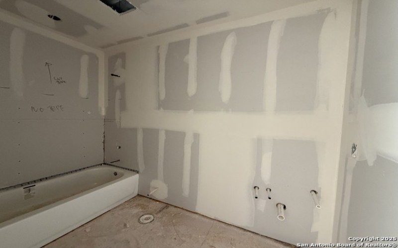 7622 Birch Hollow, San Antonio, TX 78252, 3 Bedrooms Bedrooms, ,2 BathroomsBathrooms,Residential,For Sale,7622 Birch Hollow,0,1909159