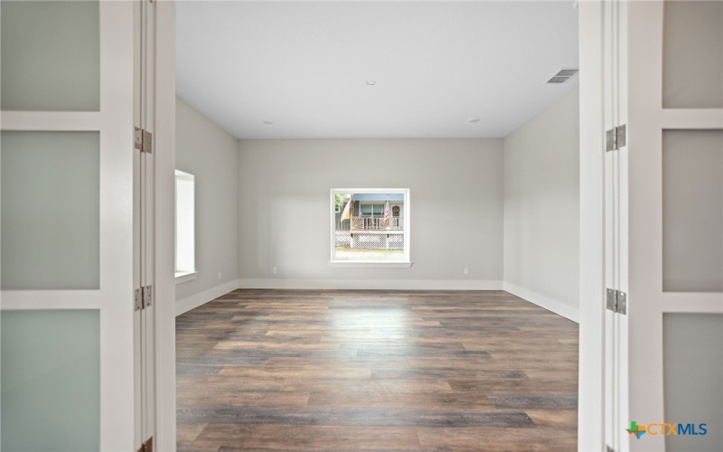 2062 W Harrison Avenue, Port O'Connor, TX 77982, 5 Habitaciones Habitaciones , ,3 BañosBaños,Residential,En Venta,2062 W Harrison Avenue,0,593060