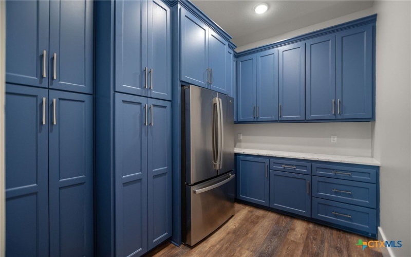 2062 W Harrison Avenue, Port O'Connor, TX 77982, 5 Habitaciones Habitaciones , ,3 BañosBaños,Residential,En Venta,2062 W Harrison Avenue,0,593060