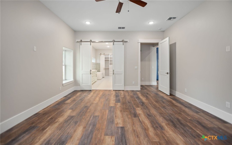 2062 W Harrison Avenue, Port O'Connor, TX 77982, 5 Habitaciones Habitaciones , ,3 BañosBaños,Residential,En Venta,2062 W Harrison Avenue,0,593060