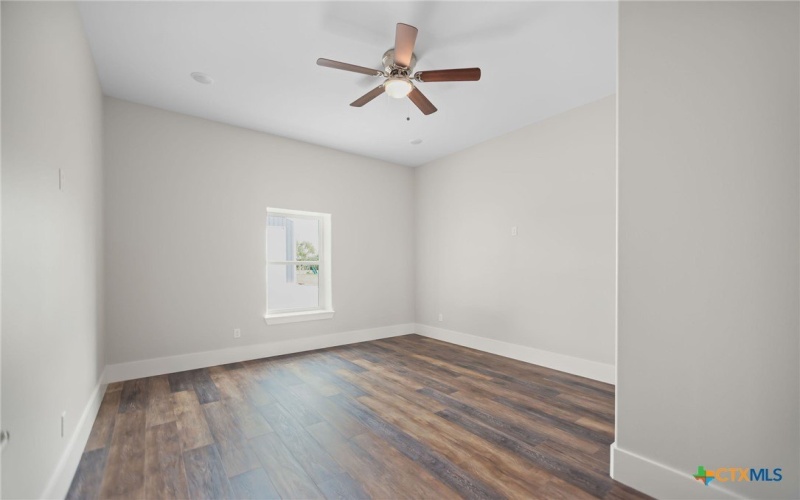 2062 W Harrison Avenue, Port O'Connor, TX 77982, 5 Habitaciones Habitaciones , ,3 BañosBaños,Residential,En Venta,2062 W Harrison Avenue,0,593060