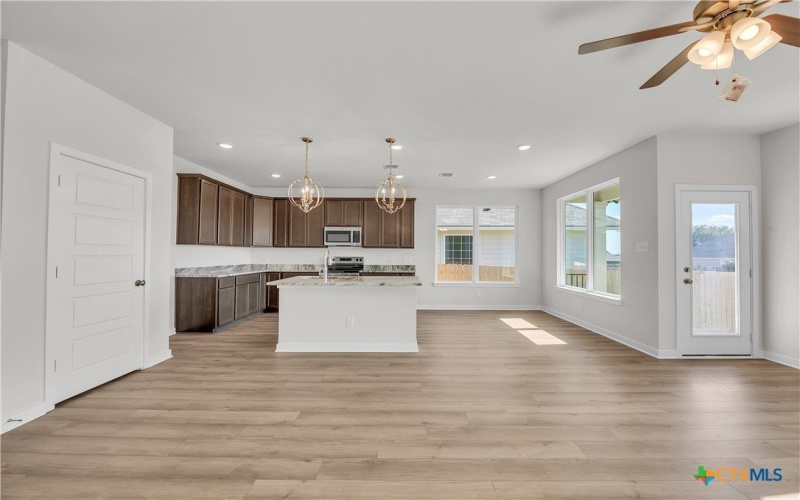 7823 Krenek Tap Drive, Temple, TX 76502, 4 Habitaciones Habitaciones , ,2 BañosBaños,Residential,En Venta,7823 Krenek Tap Drive,0,593161