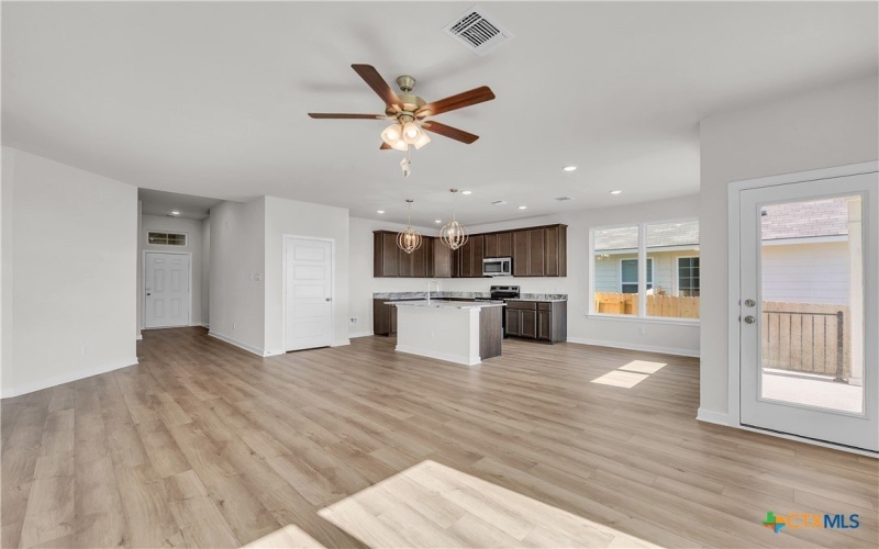 7823 Krenek Tap Drive, Temple, TX 76502, 4 Habitaciones Habitaciones , ,2 BañosBaños,Residential,En Venta,7823 Krenek Tap Drive,0,593161