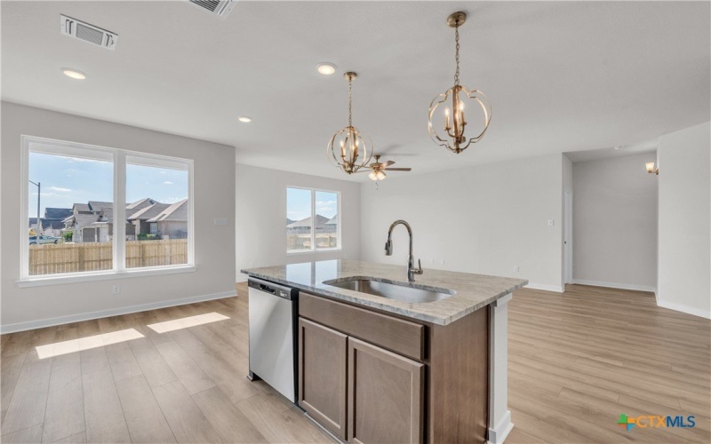 7823 Krenek Tap Drive, Temple, TX 76502, 4 Habitaciones Habitaciones , ,2 BañosBaños,Residential,En Venta,7823 Krenek Tap Drive,0,593161