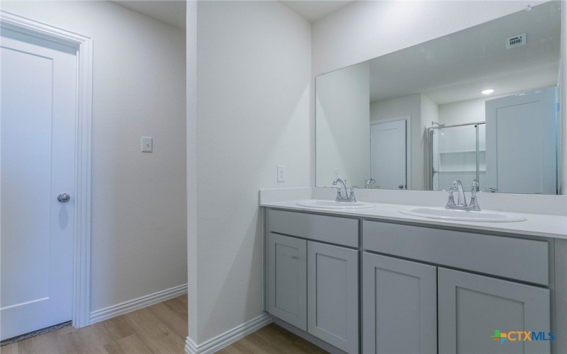 3816 Keller Road, Temple, TX 76504, 4 Habitaciones Habitaciones , ,2 BañosBaños,Residential,En Venta,3816 Keller Road,0,593223