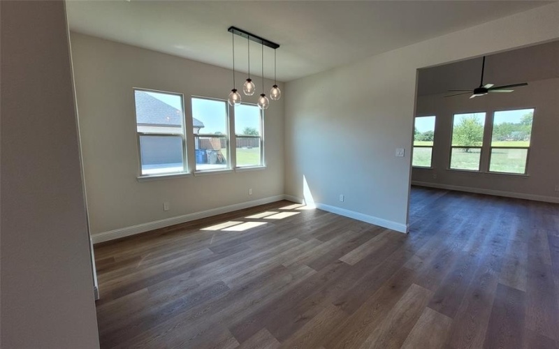 303 Crystal Lake Lane, Red Oak, TX 75154, 4 Bedrooms Bedrooms, ,3 BathroomsBathrooms,Residential,For Sale,303 Crystal Lake Lane,0,21063877