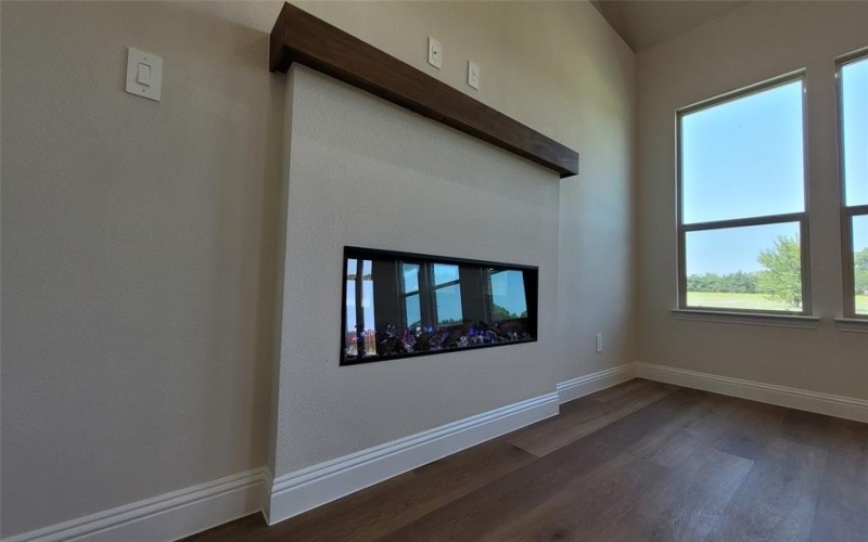 303 Crystal Lake Lane, Red Oak, TX 75154, 4 Bedrooms Bedrooms, ,3 BathroomsBathrooms,Residential,For Sale,303 Crystal Lake Lane,0,21063877