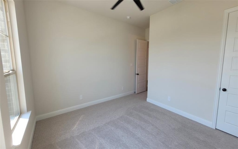 303 Crystal Lake Lane, Red Oak, TX 75154, 4 Bedrooms Bedrooms, ,3 BathroomsBathrooms,Residential,For Sale,303 Crystal Lake Lane,0,21063877