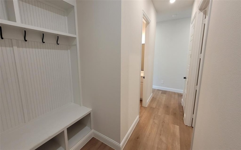 303 Crystal Lake Lane, Red Oak, TX 75154, 4 Bedrooms Bedrooms, ,3 BathroomsBathrooms,Residential,For Sale,303 Crystal Lake Lane,0,21063877