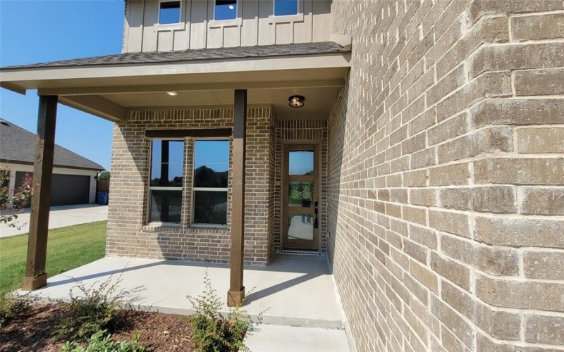 303 Crystal Lake Lane, Red Oak, TX 75154, 4 Bedrooms Bedrooms, ,3 BathroomsBathrooms,Residential,For Sale,303 Crystal Lake Lane,0,21063877