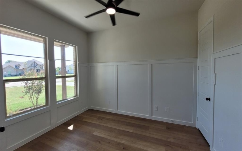 303 Crystal Lake Lane, Red Oak, TX 75154, 4 Bedrooms Bedrooms, ,3 BathroomsBathrooms,Residential,For Sale,303 Crystal Lake Lane,0,21063877