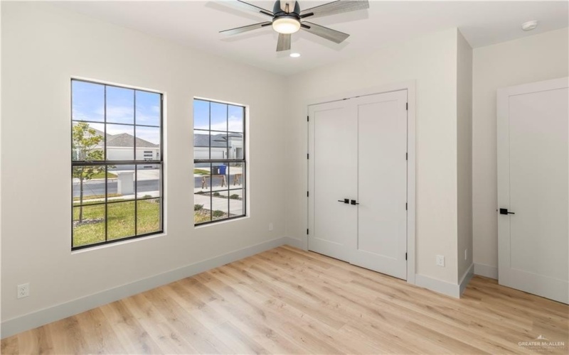 2600 Linva Avenue, Edinburg, TX 78541, 3 Bedrooms Bedrooms, ,2 BathroomsBathrooms,Residential,For Sale,2600 Linva Avenue,0,481356