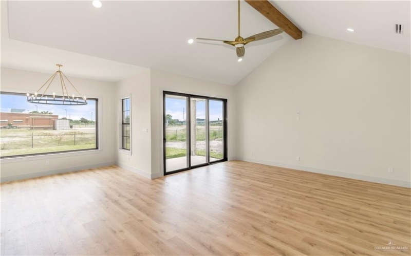 2600 Linva Avenue, Edinburg, TX 78541, 3 Bedrooms Bedrooms, ,2 BathroomsBathrooms,Residential,For Sale,2600 Linva Avenue,0,481356