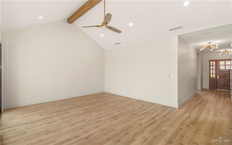 2600 Linva Avenue, Edinburg, TX 78541, 3 Bedrooms Bedrooms, ,2 BathroomsBathrooms,Residential,For Sale,2600 Linva Avenue,0,481356