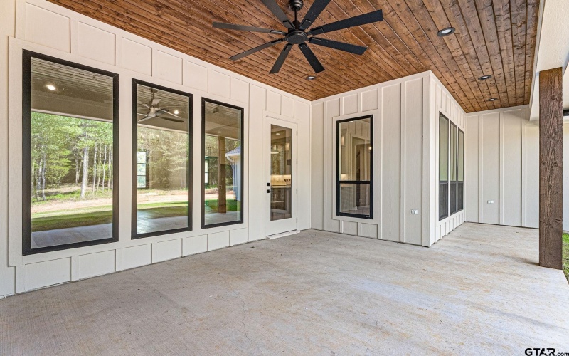 23584 FM 1995, Lindale, TX 75771, 5 Habitaciones Habitaciones , ,3 BañosBaños,Residential,En Venta,23584 FM 1995,0,25014122