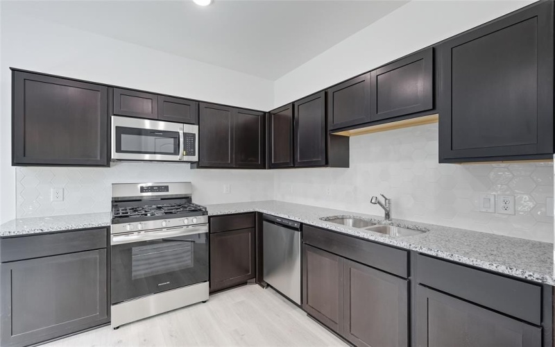 1129 Baker Bridge Drive, Forney, TX 75126, 3 Habitaciones Habitaciones , ,2 BañosBaños,Residential,En Venta,1129 Baker Bridge Drive,0,20870294