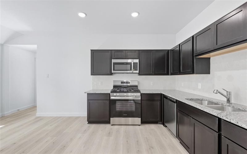 1129 Baker Bridge Drive, Forney, TX 75126, 3 Habitaciones Habitaciones , ,2 BañosBaños,Residential,En Venta,1129 Baker Bridge Drive,0,20870294