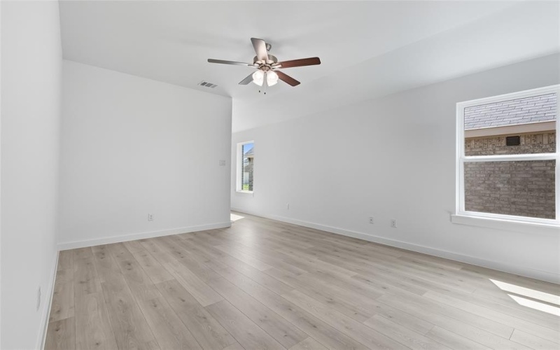 1129 Baker Bridge Drive, Forney, TX 75126, 3 Habitaciones Habitaciones , ,2 BañosBaños,Residential,En Venta,1129 Baker Bridge Drive,0,20870294