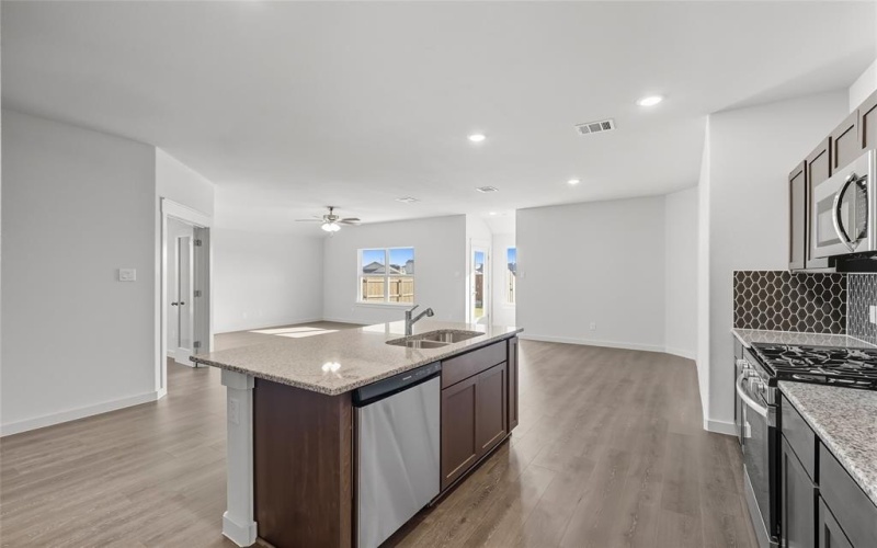 1625 Red Acre Trail, Forney, TX 75126, 3 Habitaciones Habitaciones , ,2 BañosBaños,Residential,En Venta,1625 Red Acre Trail,0,20919605
