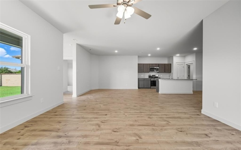 1025 Baker Bridge Drive, Forney, TX 75126, 4 Bedrooms Bedrooms, ,2 BathroomsBathrooms,Residential,For Sale,1025 Baker Bridge Drive,0,20919613