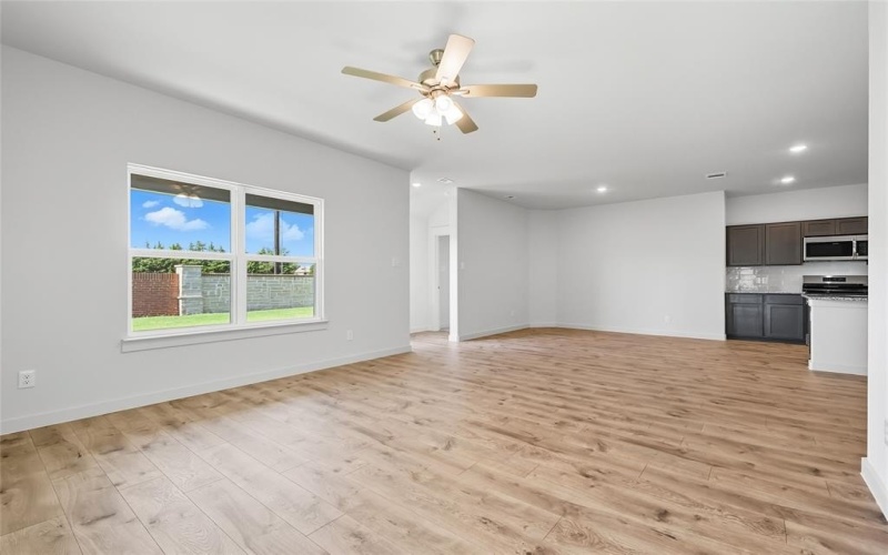 1025 Baker Bridge Drive, Forney, TX 75126, 4 Bedrooms Bedrooms, ,2 BathroomsBathrooms,Residential,For Sale,1025 Baker Bridge Drive,0,20919613