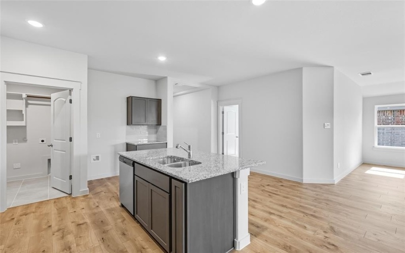 1025 Baker Bridge Drive, Forney, TX 75126, 4 Bedrooms Bedrooms, ,2 BathroomsBathrooms,Residential,For Sale,1025 Baker Bridge Drive,0,20919613