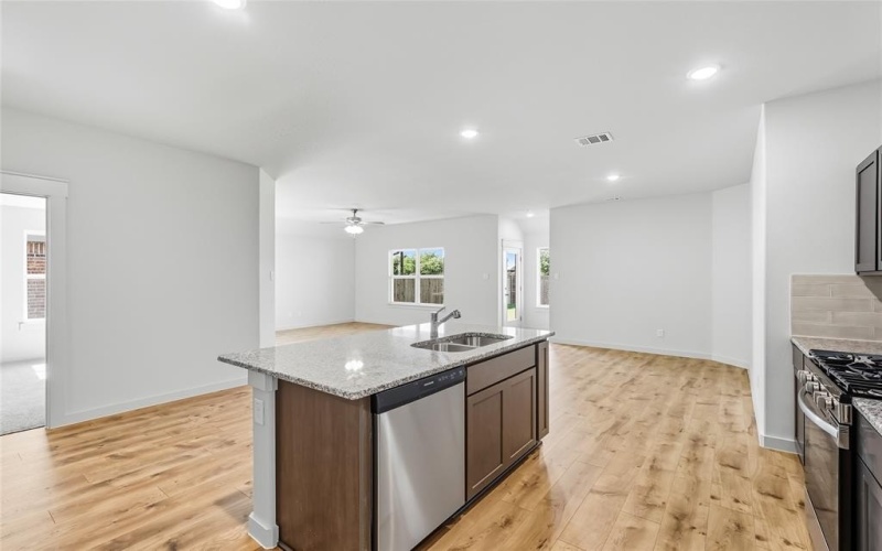 1025 Baker Bridge Drive, Forney, TX 75126, 4 Bedrooms Bedrooms, ,2 BathroomsBathrooms,Residential,For Sale,1025 Baker Bridge Drive,0,20919613