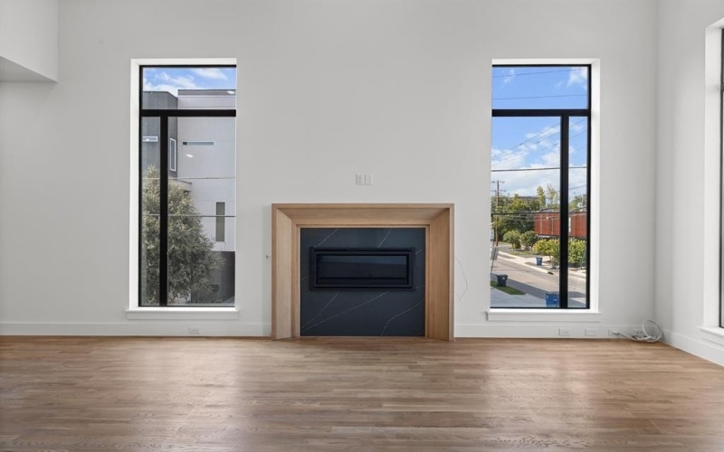 2323 N Carroll Avenue, Dallas, TX 75204, 4 Habitaciones Habitaciones , ,2 BañosBaños,Residential,En Venta,2323 N Carroll Avenue,0,21039458