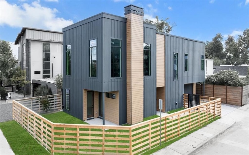 2323 N Carroll Avenue, Dallas, TX 75204, 4 Habitaciones Habitaciones , ,2 BañosBaños,Residential,En Venta,2323 N Carroll Avenue,0,21039458