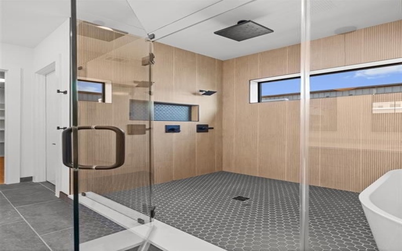 2323 N Carroll Avenue, Dallas, TX 75204, 4 Habitaciones Habitaciones , ,2 BañosBaños,Residential,En Venta,2323 N Carroll Avenue,0,21039458