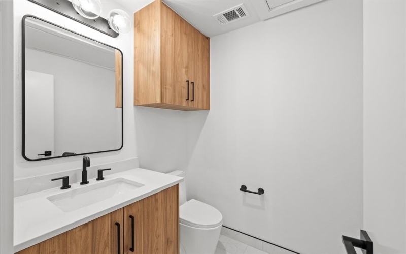 2323 N Carroll Avenue, Dallas, TX 75204, 4 Habitaciones Habitaciones , ,2 BañosBaños,Residential,En Venta,2323 N Carroll Avenue,0,21039458