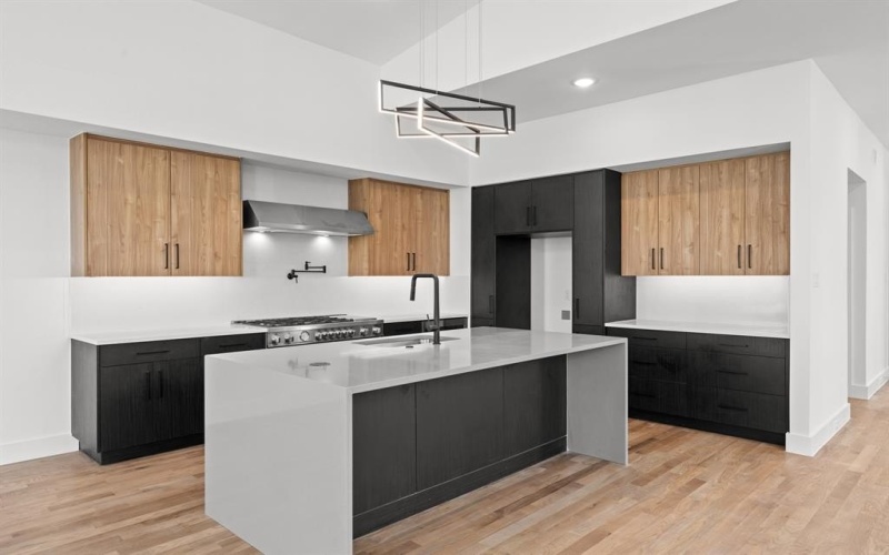 2323 N Carroll Avenue, Dallas, TX 75204, 4 Habitaciones Habitaciones , ,2 BañosBaños,Residential,En Venta,2323 N Carroll Avenue,0,21039458