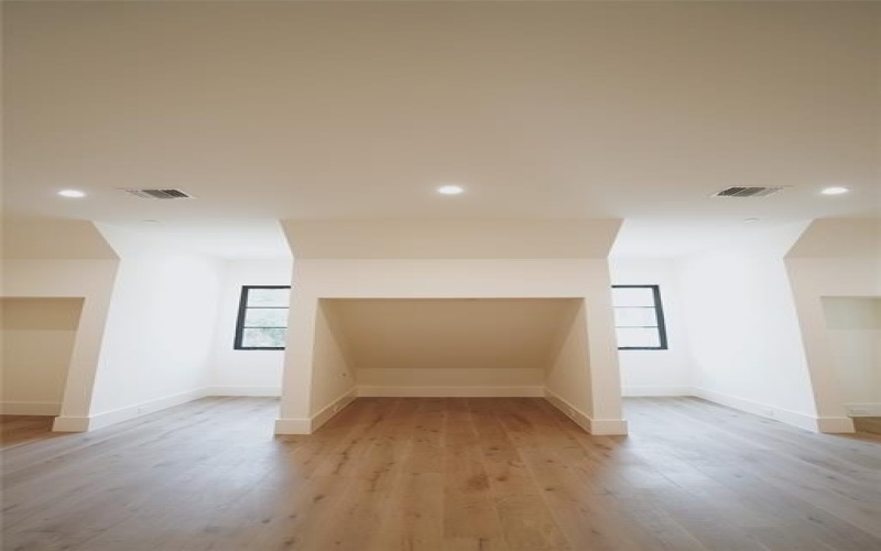 5810 Northmoor Drive, Dallas, TX 75230, 5 Bedrooms Bedrooms, ,6 BathroomsBathrooms,Residential,For Sale,5810 Northmoor Drive,0,21055271