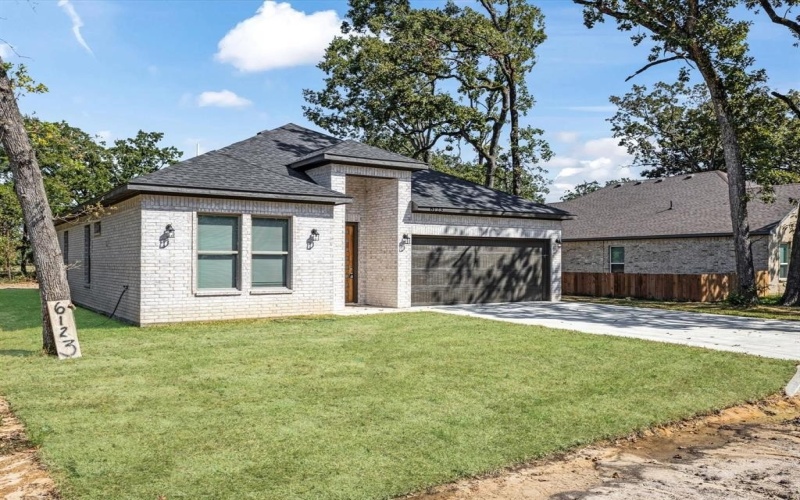 6123 Inca Drive, Enchanted Oaks, TX 75156, 3 Habitaciones Habitaciones , ,2 BañosBaños,Residential,En Venta,6123 Inca Drive,0,21061430