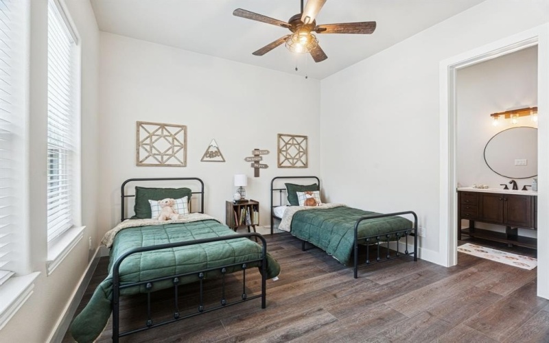 441 Kelda Lane, Highland Village, TX 75077, 4 Habitaciones Habitaciones , ,5 BañosBaños,Residential,En Venta,441 Kelda Lane,0,21061914