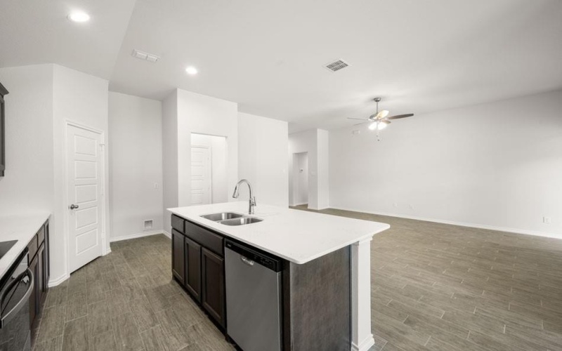 2629 Streamside, Burleson, TX 76028, 3 Bedrooms Bedrooms, ,2 BathroomsBathrooms,Residential,For Sale,2629 Streamside,0,21065543